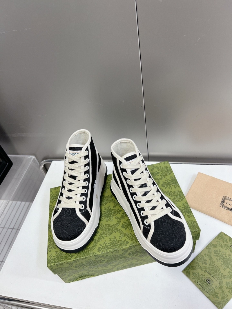 Gucci Casual Shoes